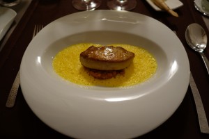 04_Restaurant lessentiel Perigueux_foie gras poellé sur chutney butternut et velouté courge muscade